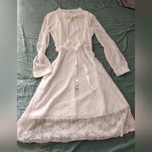 Elegant White Lace Dress